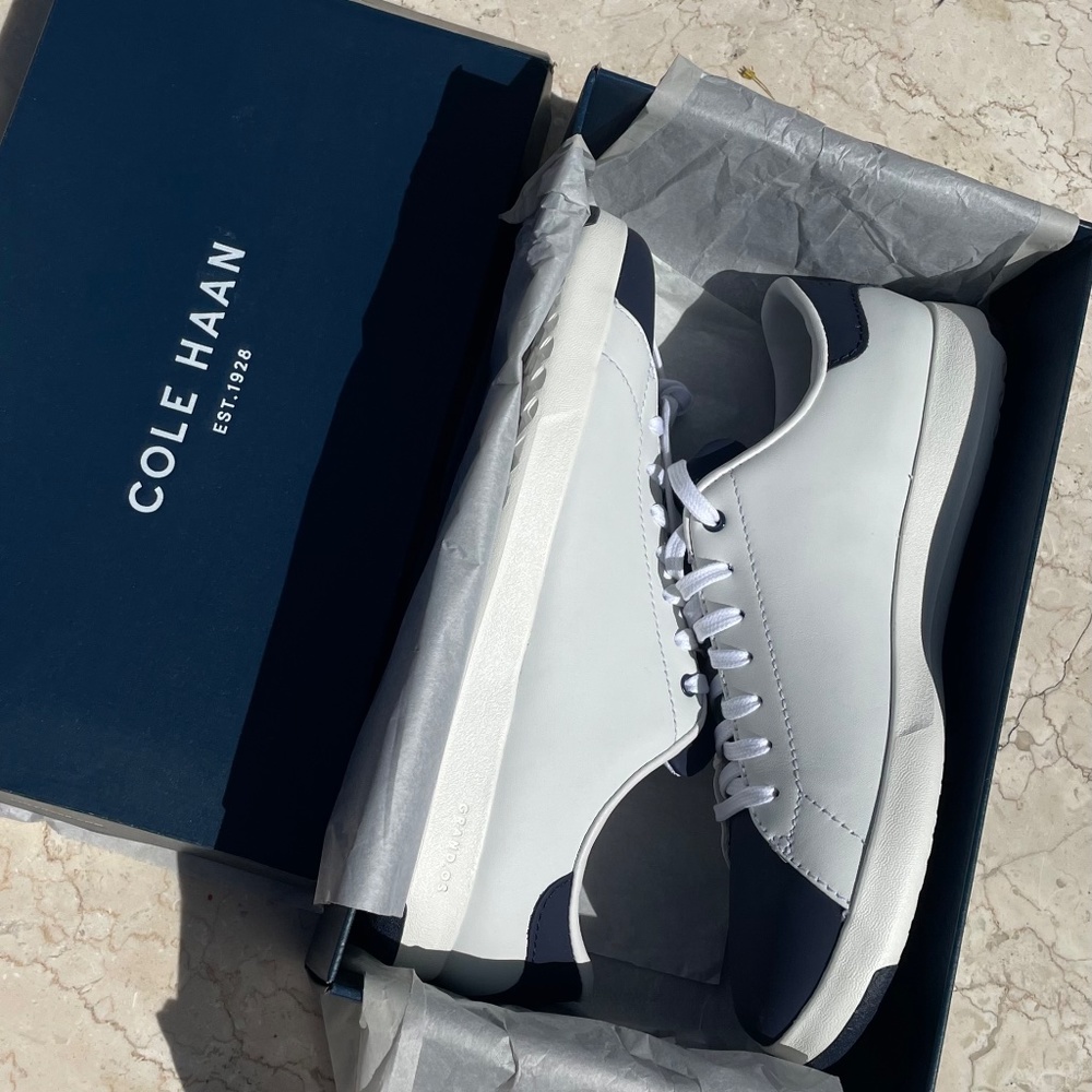 Cole Haan Grand Pro Tennis Shoes sz 10